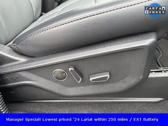 2024 Ford F-150 Lightning LARIAT