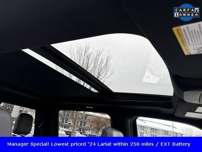 2024 Ford F-150 Lightning LARIAT