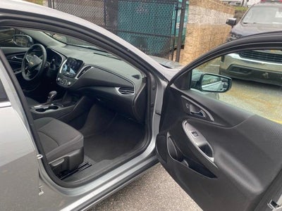 2025 Chevrolet Malibu RS