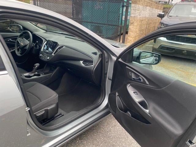 2025 Chevrolet Malibu RS