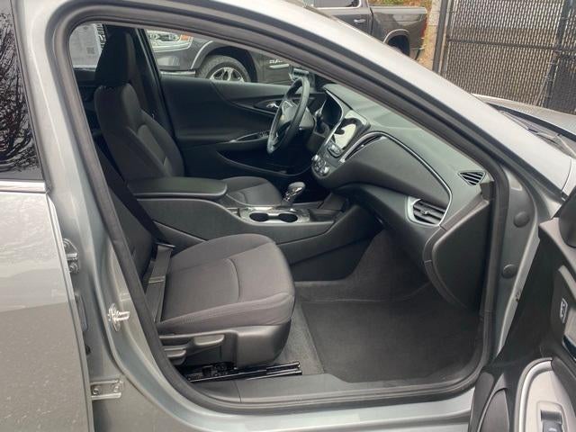 2025 Chevrolet Malibu RS