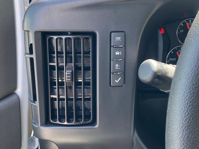 2025 Chevrolet Express Cutaway 3500 Base