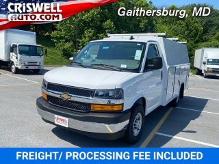 2025 Chevrolet Express Cutaway 3500 Base