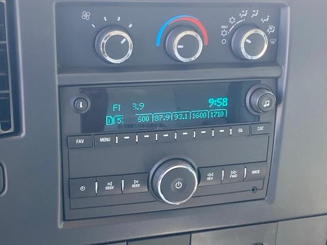 2025 Chevrolet Express Cutaway 3500 Base