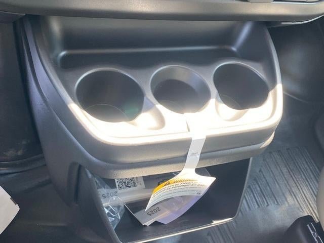 2025 Chevrolet Express Cutaway 3500 Base