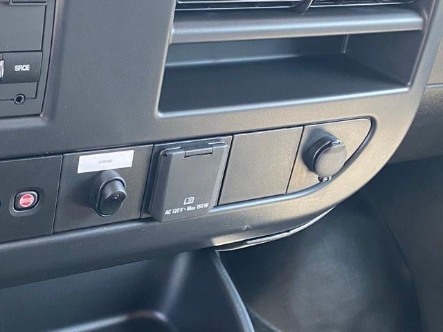 2025 Chevrolet Express Cutaway 3500 Base