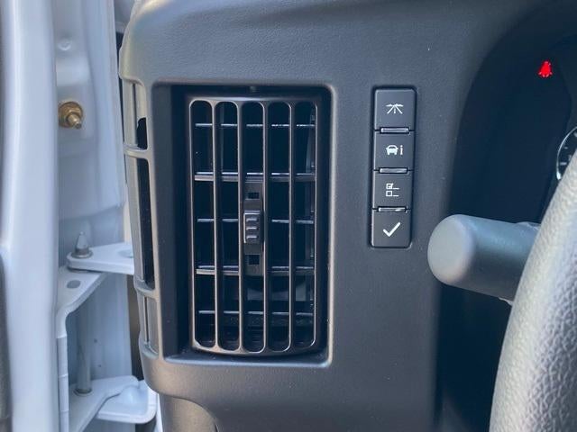 2025 Chevrolet Express Cutaway 3500 Base