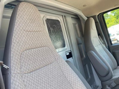 2025 Chevrolet Express Cutaway 3500 Base