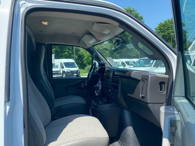 2025 Chevrolet Express Cutaway 3500 Base