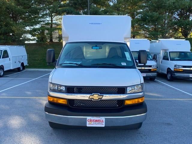 2025 Chevrolet Express Cutaway 3500 Base