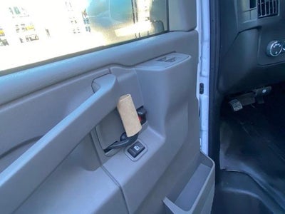 2025 Chevrolet Express Cutaway 3500 Base