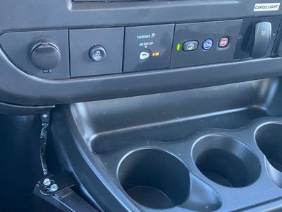 2025 Chevrolet Express Cutaway 3500 Base