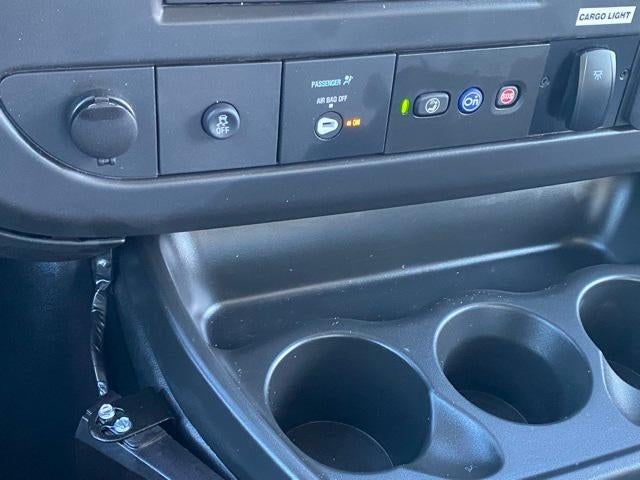 2025 Chevrolet Express Cutaway 3500 Base