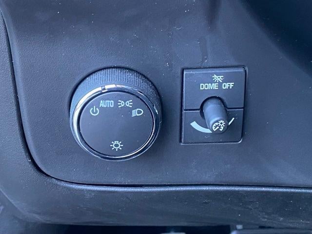 2025 Chevrolet Express Cutaway 3500 Base