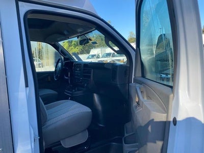 2025 Chevrolet Express Cutaway 3500 Base