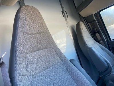 2025 Chevrolet Express Cutaway 3500 Base
