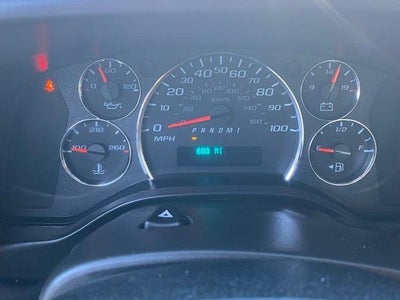 2025 Chevrolet Express Cutaway 3500 Base