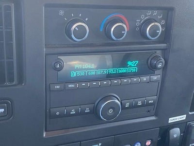 2025 Chevrolet Express Cutaway 3500 Base