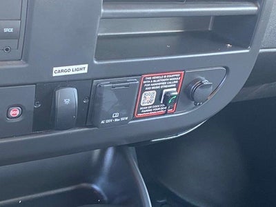 2025 Chevrolet Express Cutaway 3500 Base