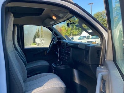 2025 Chevrolet Express Cutaway 3500 Base