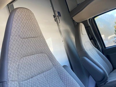 2025 Chevrolet Express Cutaway 3500 Base