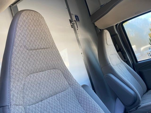 2025 Chevrolet Express Cutaway 3500 Base