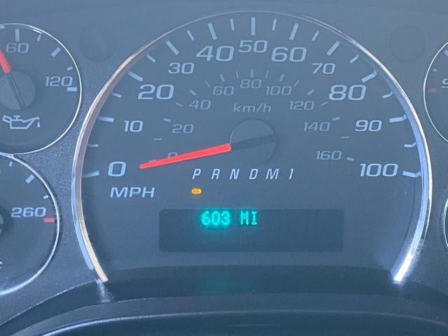 2025 Chevrolet Express Cutaway 3500 Base