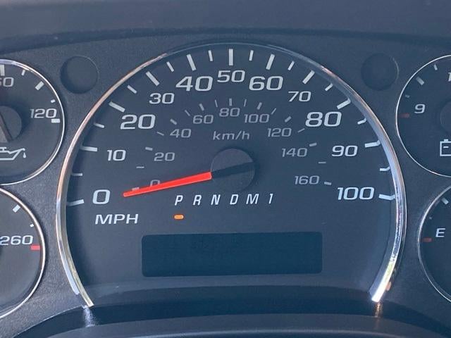 2025 Chevrolet Express Cutaway 3500 Base