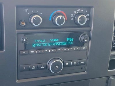 2025 Chevrolet Express Cutaway 3500 Base