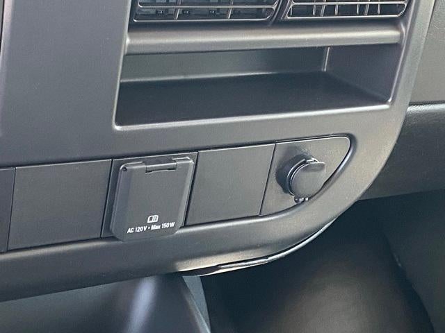 2025 Chevrolet Express Cutaway 3500 Base