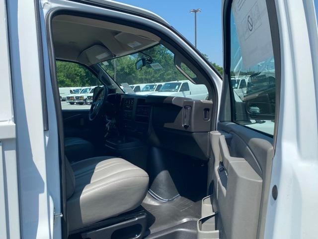 2025 Chevrolet Express Cutaway 3500 Base