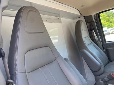 2025 Chevrolet Express Cutaway 3500 Base