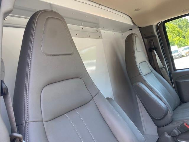 2025 Chevrolet Express Cutaway 3500 Base