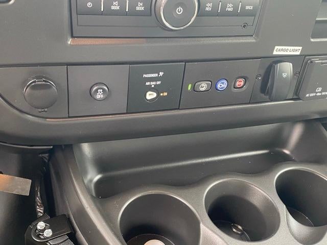 2025 Chevrolet Express Cutaway 3500 Base