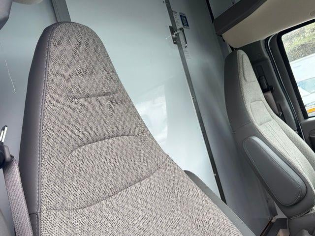 2025 Chevrolet Express Cutaway 3500 Base