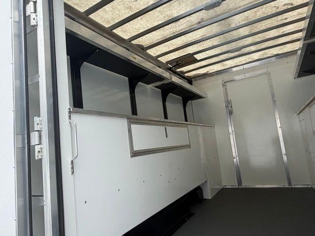 2025 Chevrolet Express Cutaway 3500 Base