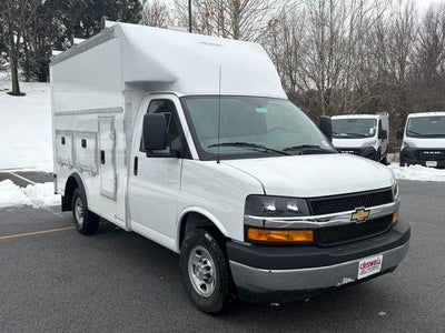 2025 Chevrolet Express Cutaway 3500 Base