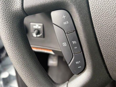 2025 Chevrolet Express Cutaway 3500 Base