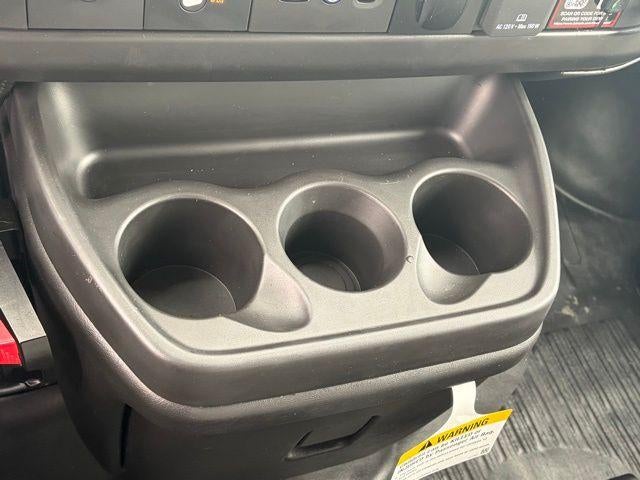 2025 Chevrolet Express Cutaway 3500 Base