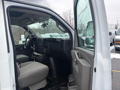 2025 Chevrolet Express Cutaway 3500 Base