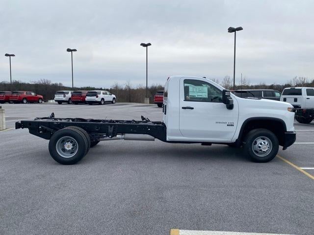 2026 Chevrolet Silverado 3500 HD Chassis Cab Work Truck
