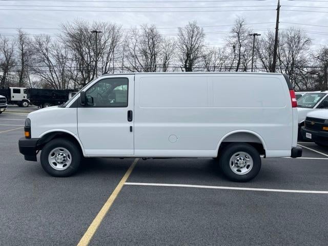 2025 Chevrolet Express Cargo 2500 Base