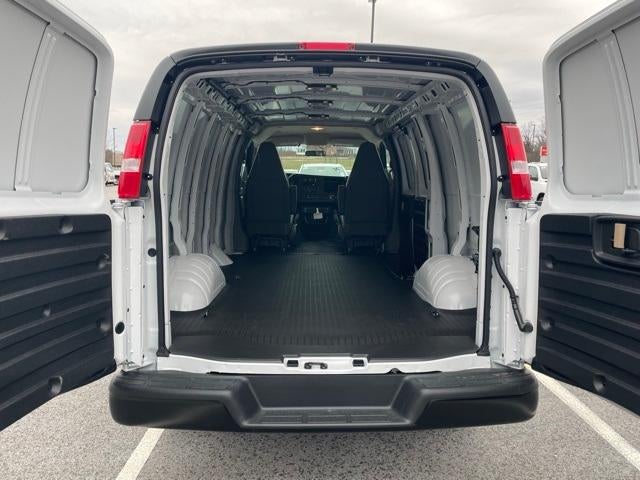 2025 Chevrolet Express Cargo 2500 Base