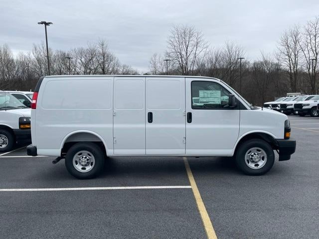 2025 Chevrolet Express Cargo 2500 Base