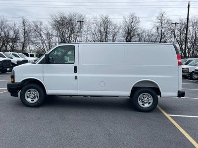 2025 Chevrolet Express Cargo 2500 Base