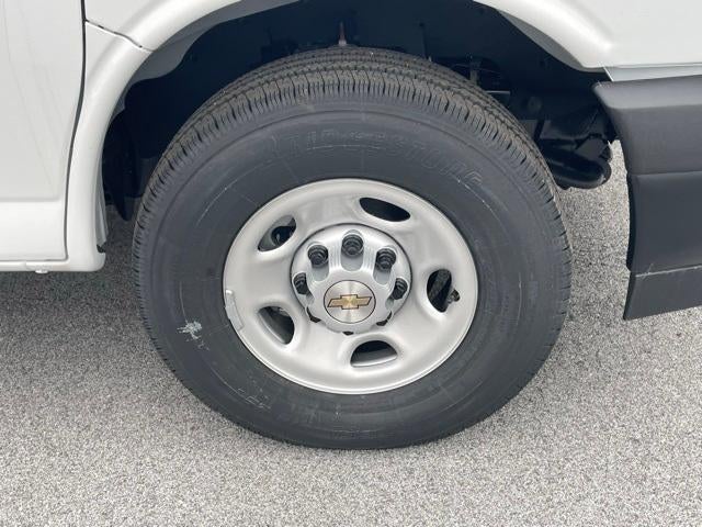 2025 Chevrolet Express Cargo 2500 Base