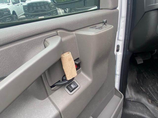 2025 Chevrolet Express Cargo 2500 Base