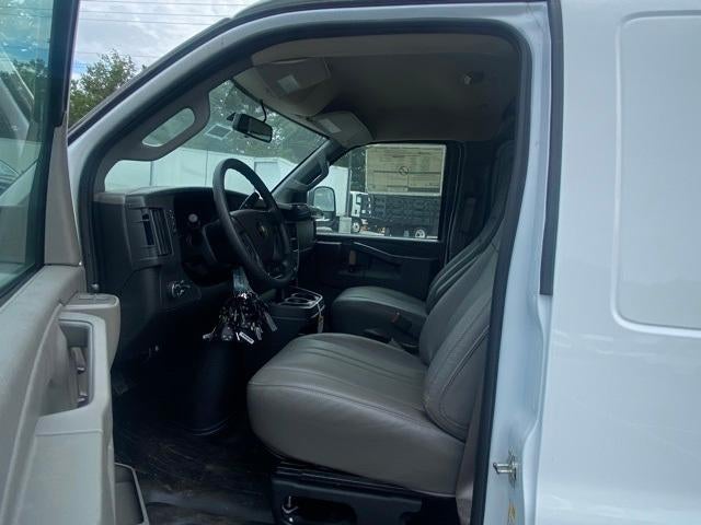 2025 Chevrolet Express Cargo 2500 Base