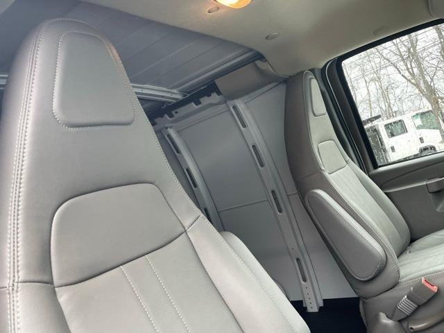 2025 Chevrolet Express Cargo 2500 Base