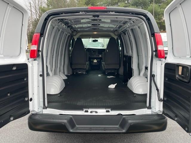 2025 Chevrolet Express Cargo 2500 Base